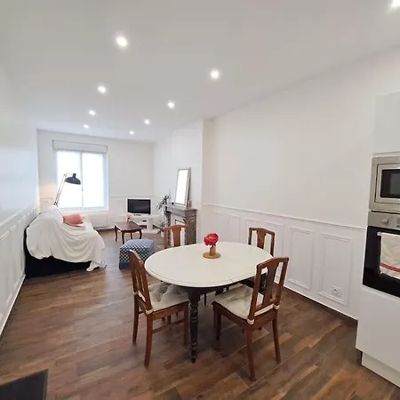 Orlando, Cocon Haussmanien Appartement