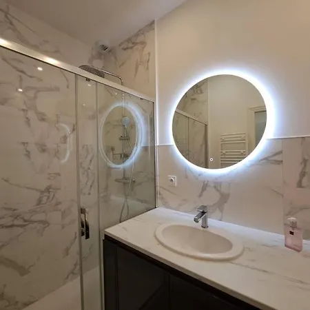 Orlando, Cocon Haussmanien Apartment Reims
